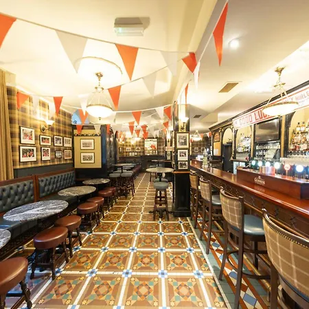 Castle 3* Бларни