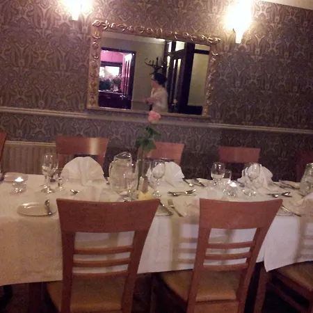 Castle Otel Blarney