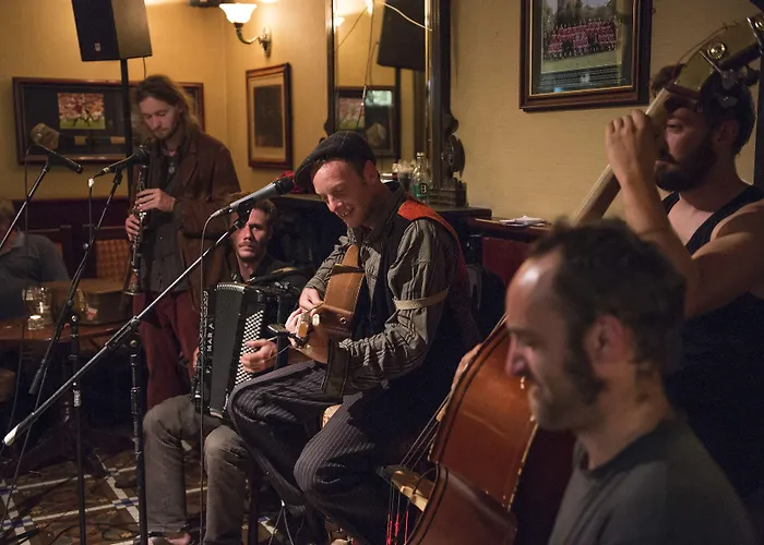 Castle 3* Бларни